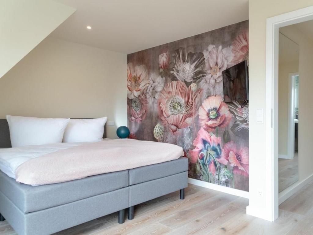 Family Hues Comfortable Westerland